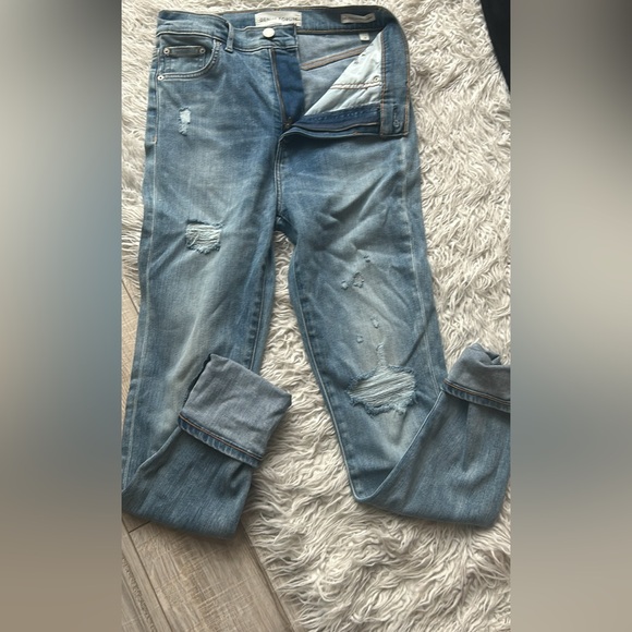 Aritzia Bundle Size 6 - Picture 4 of 10